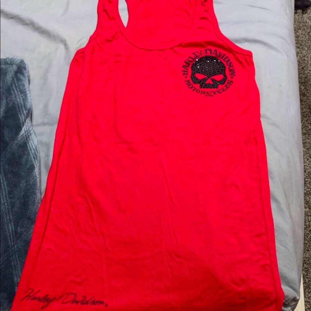 Harley Davidson women’s medium tank.